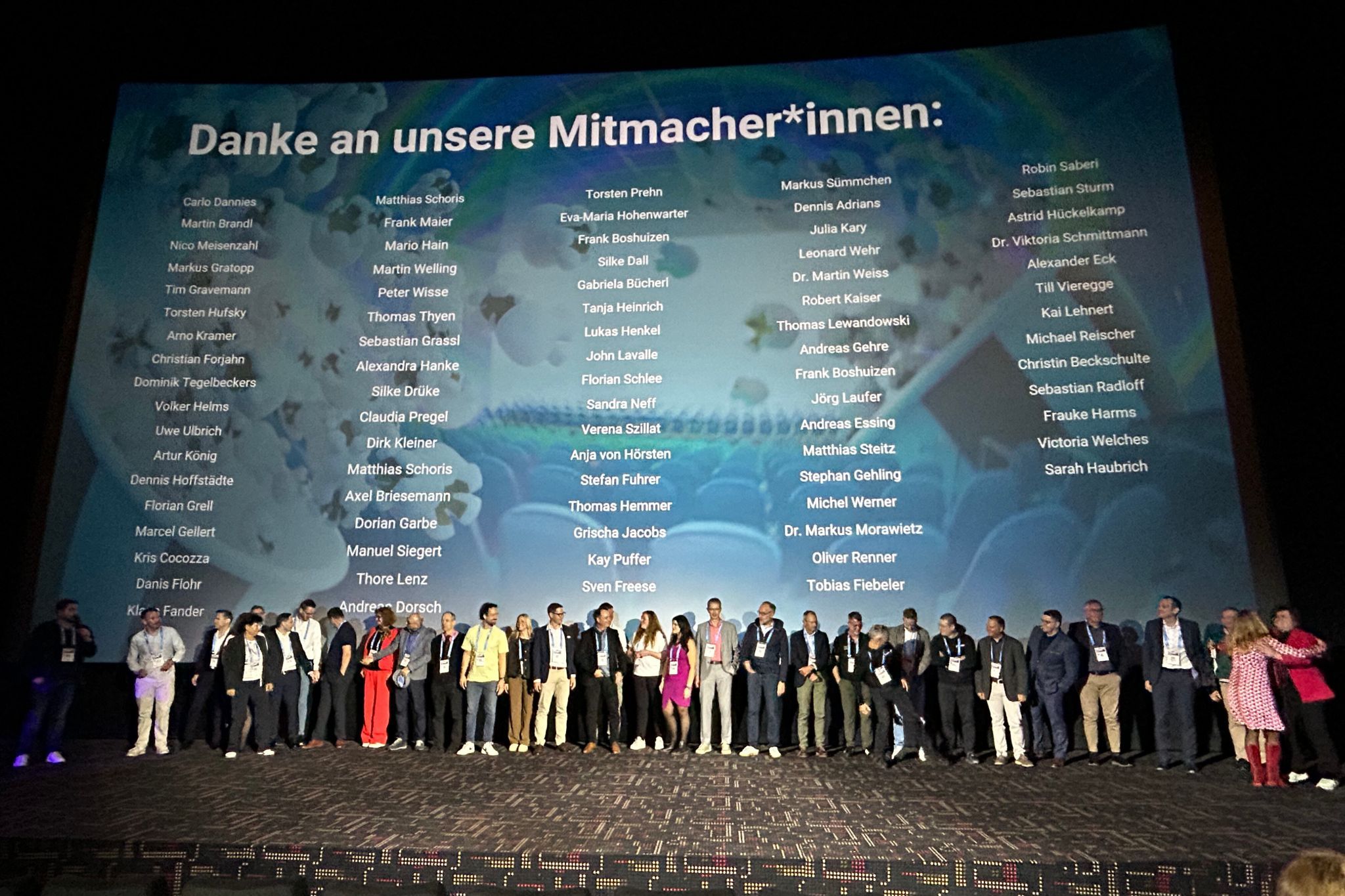 1758729823298-1 1758729823298 1